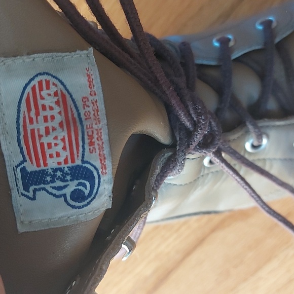 Justin Boots Tan Lace-Up Footwear - Picture 4 of 8